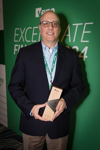 5.15.24Vena-15084(HR)@RyanRCamp