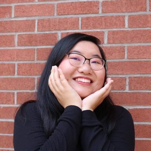 Image of Comedian Amy Yu