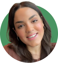 Headshot of Kyli Lane on a green background